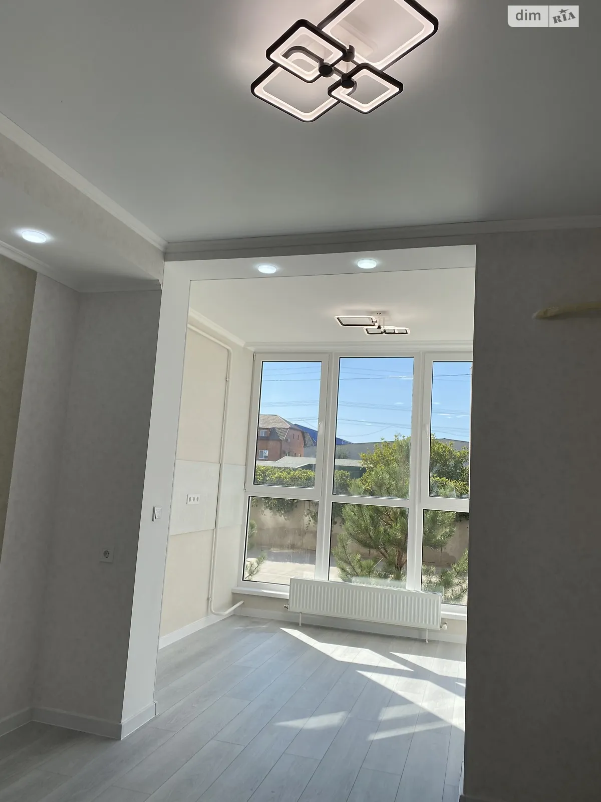 Продается 1-комнатная квартира 46 кв. м в Лиманке, ул. Строительная, 50Б - фото 1