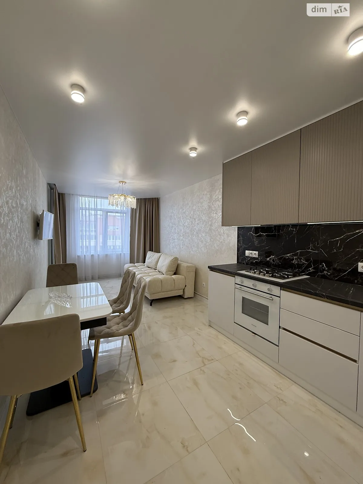 2-комнатная квартира 75 кв. м в Тернополе, цена: 92000 $ - фото 1