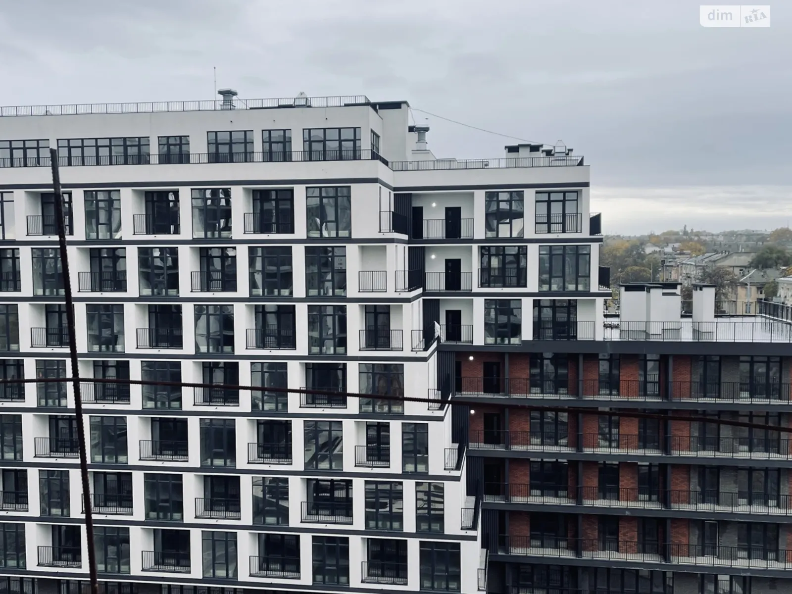 Продается 1-комнатная квартира 46 кв. м в Одессе, ул. Ольгиевская, 1 - фото 1