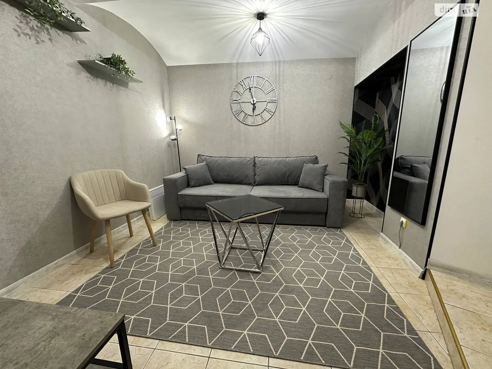 Сдается в аренду 1-комнатная квартира 26 кв. м в Львове, ул. Лычаковская, 41 - фото 1