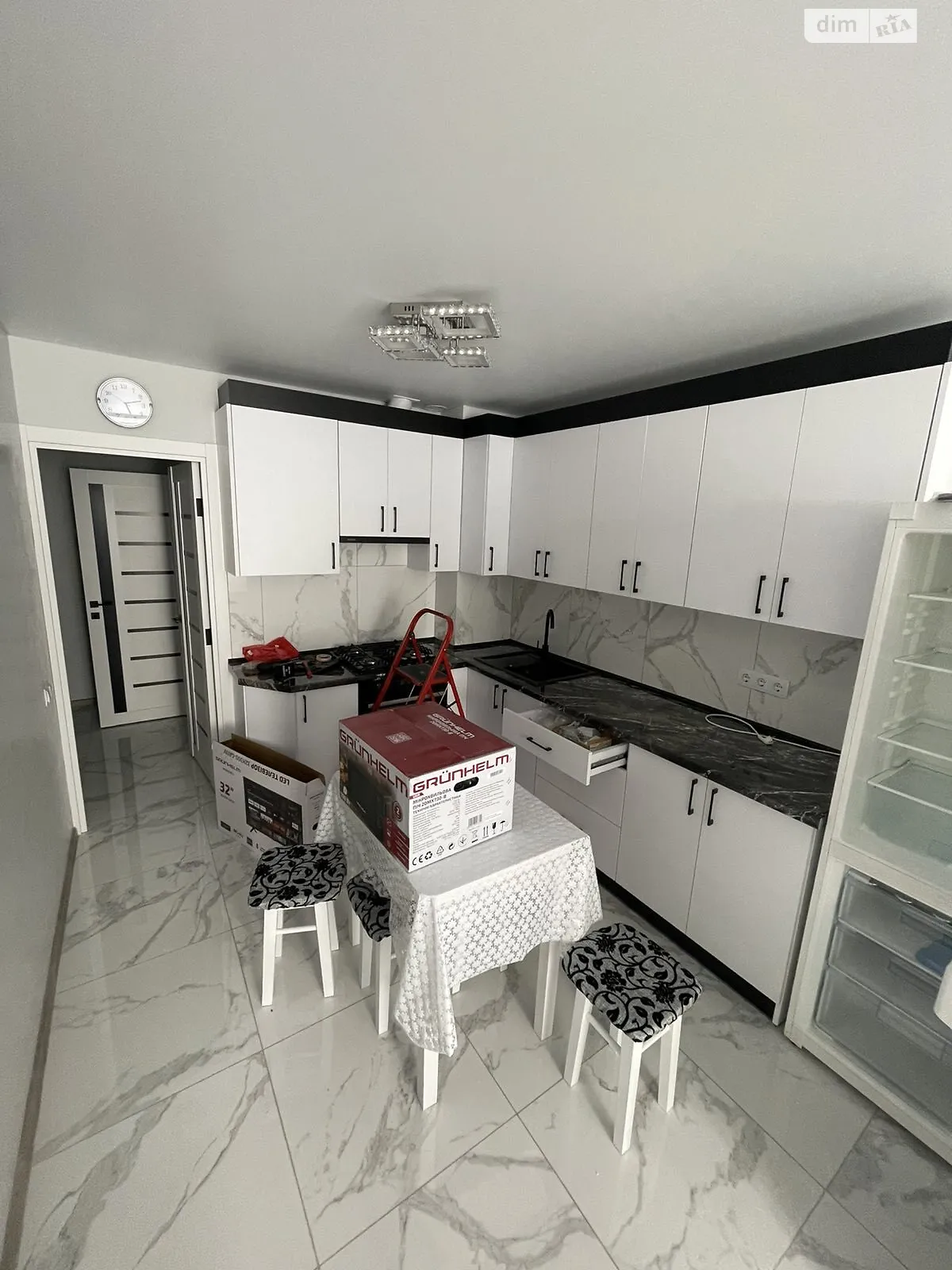 1-комнатная квартира 53 кв. м в Тернополе, ул. Киевская, 9Д - фото 1