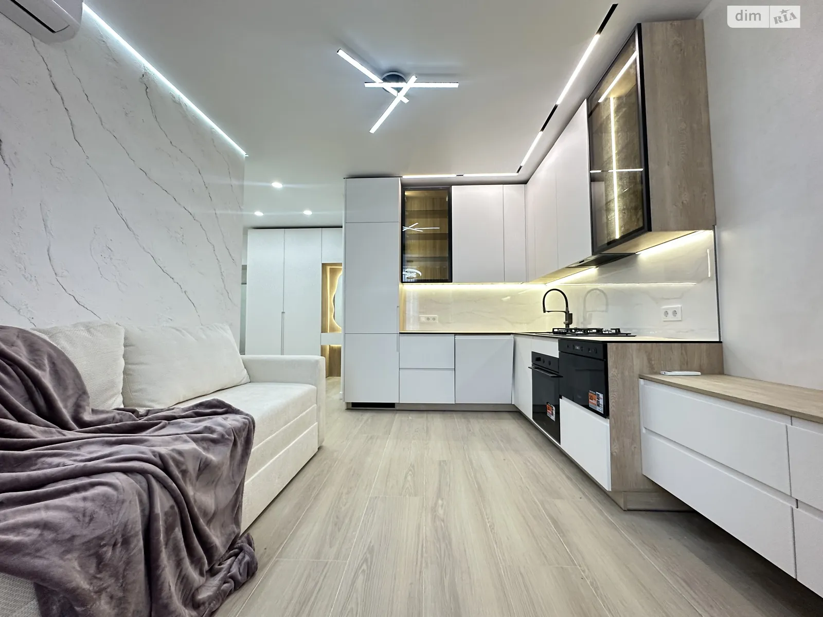 Продается 2-комнатная квартира 66 кв. м в Софиевской Борщаговке, ул. Счастливая, 63 - фото 1