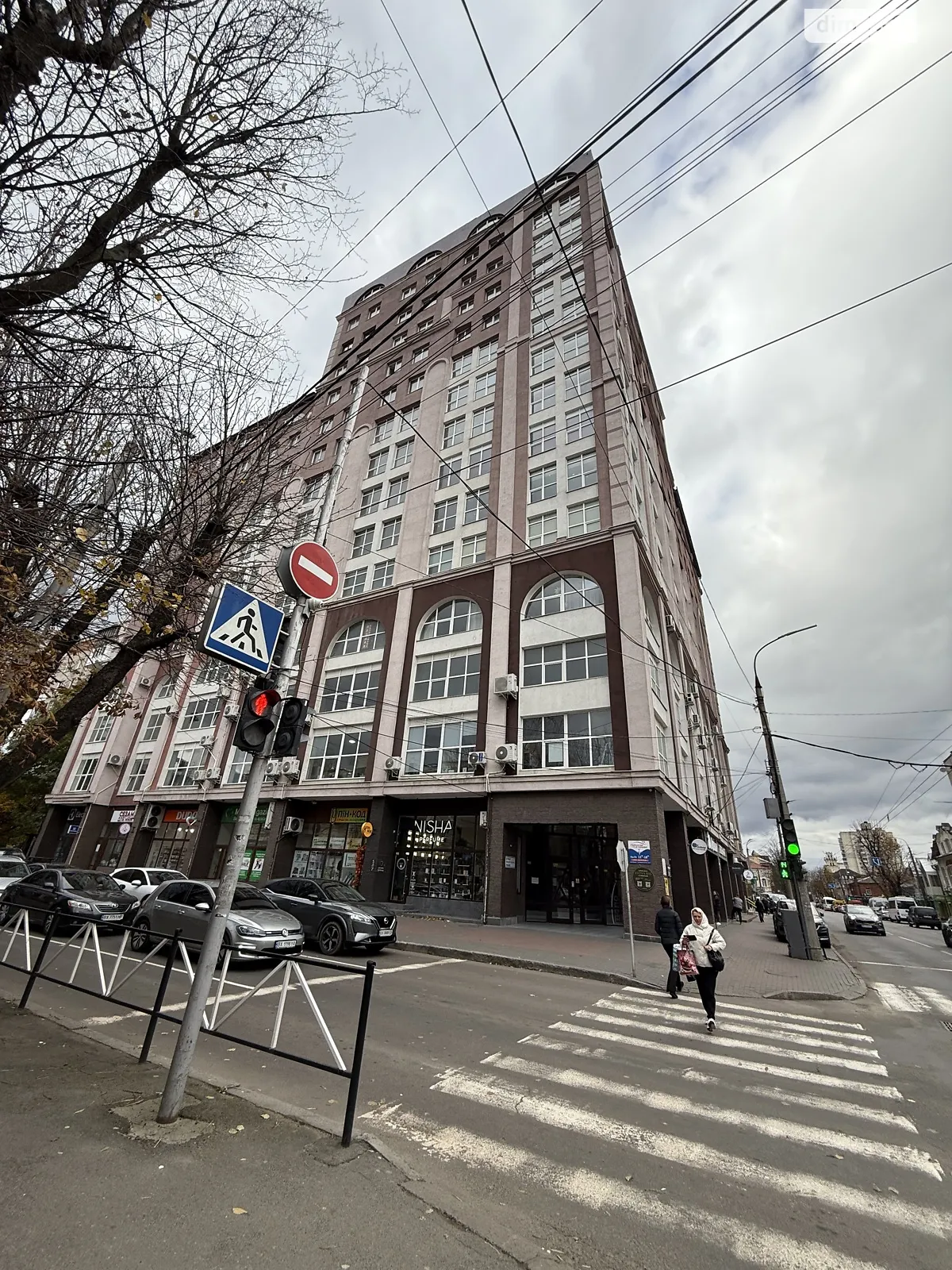 Сдается в аренду помещения свободного назначения 110 кв. м в 9-этажном здании, цена: 22000 грн - фото 1