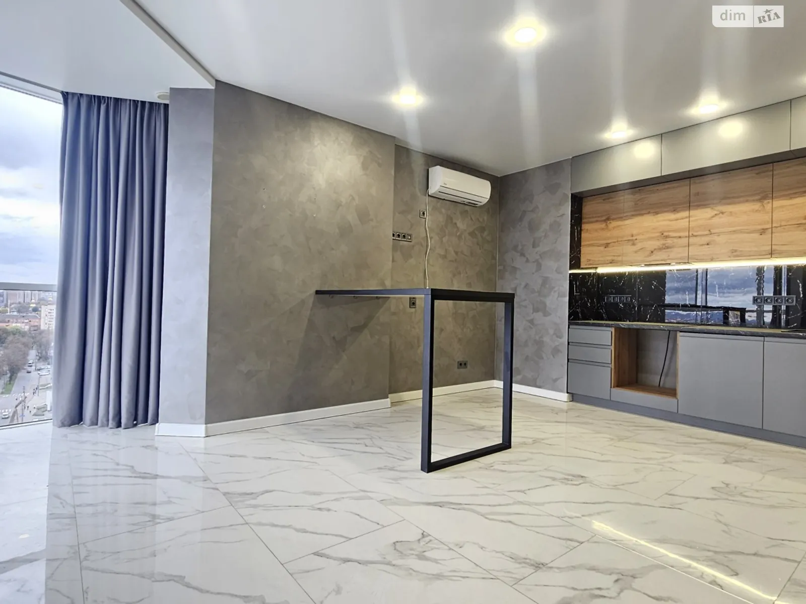 Продается 2-комнатная квартира 78.3 кв. м в Хмельницком, ул. Подольская, 115 - фото 1