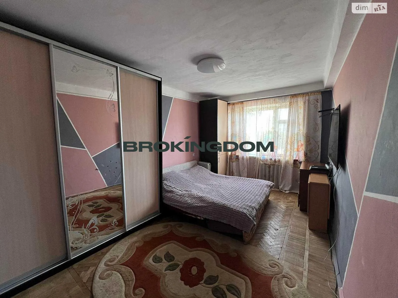 Продается 1-комнатная квартира 36 кв. м в Киеве, ул. Ореста Левицкого(Академика Курчатова), 3А - фото 1