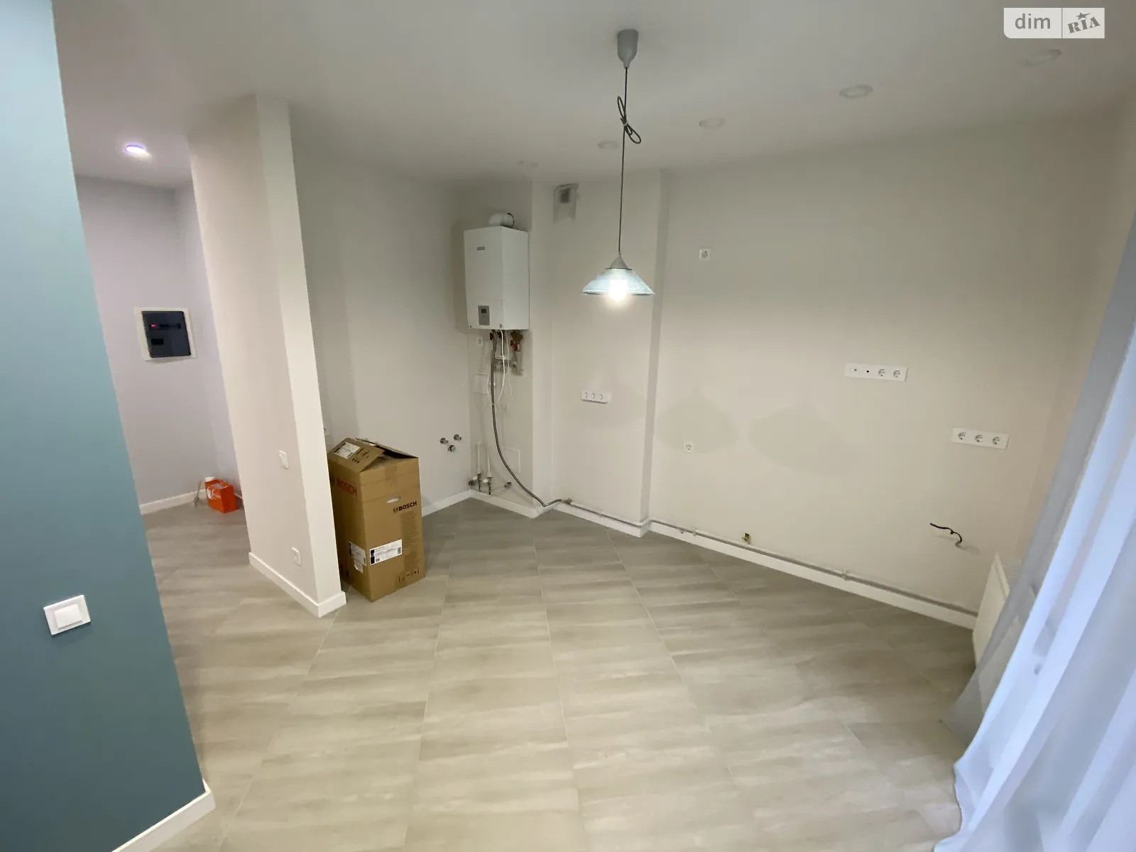 Продається 2-кімнатна квартира 59 кв. м у Ірпені, вул. Ольги Кобилянської(Достоєвського), 1В/8 - фото 1