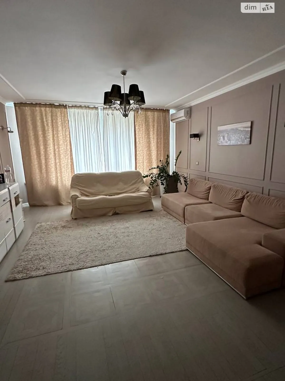 Сдается в аренду 3-комнатная квартира 116.85 кв. м в Киеве, ул. Дмитриевская, 45 - фото 1