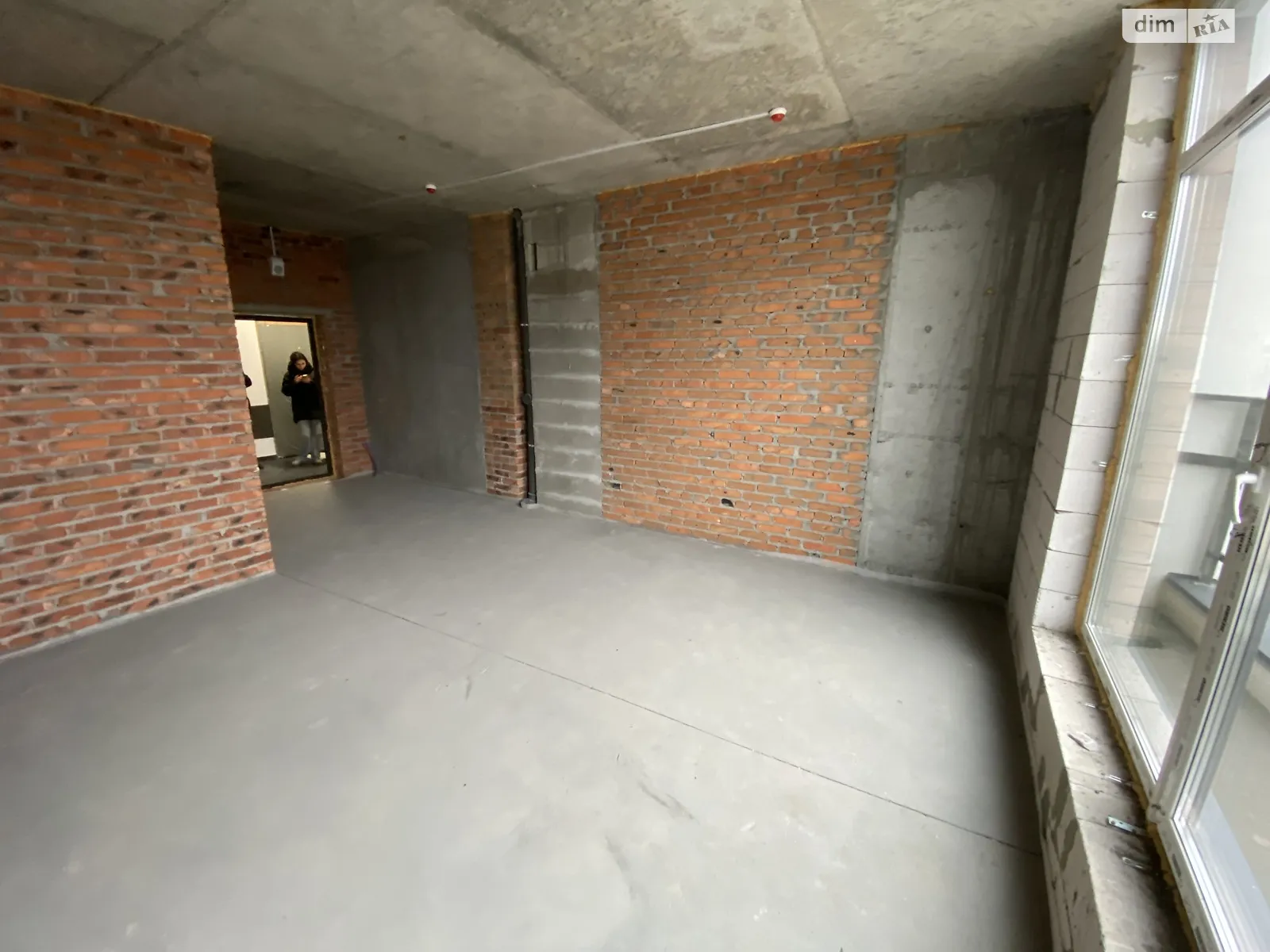 Продається 1-кімнатна квартира 33.6 кв. м у Ірпені, вул. Ольги Кобилянської(Достоєвського), 1В/12 - фото 1