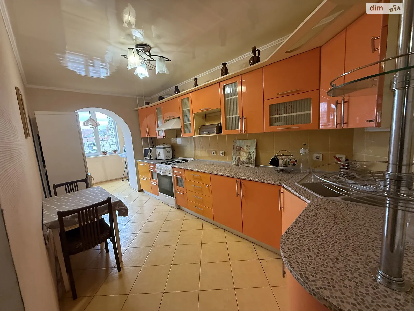 Продается 3-комнатная квартира 80 кв. м в Виннице, ул. Пирогова - фото 1