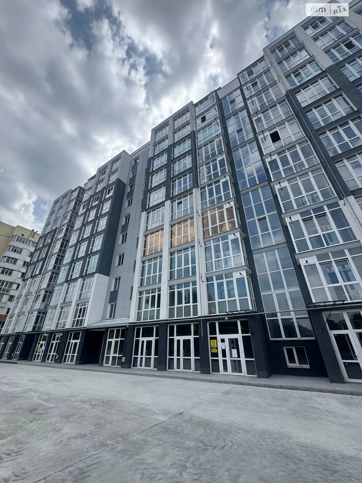 Продается 3-комнатная квартира 85.3 кв. м в Чернигове, ул. Василия Стуса(Чернышевского), 33 - фото 1