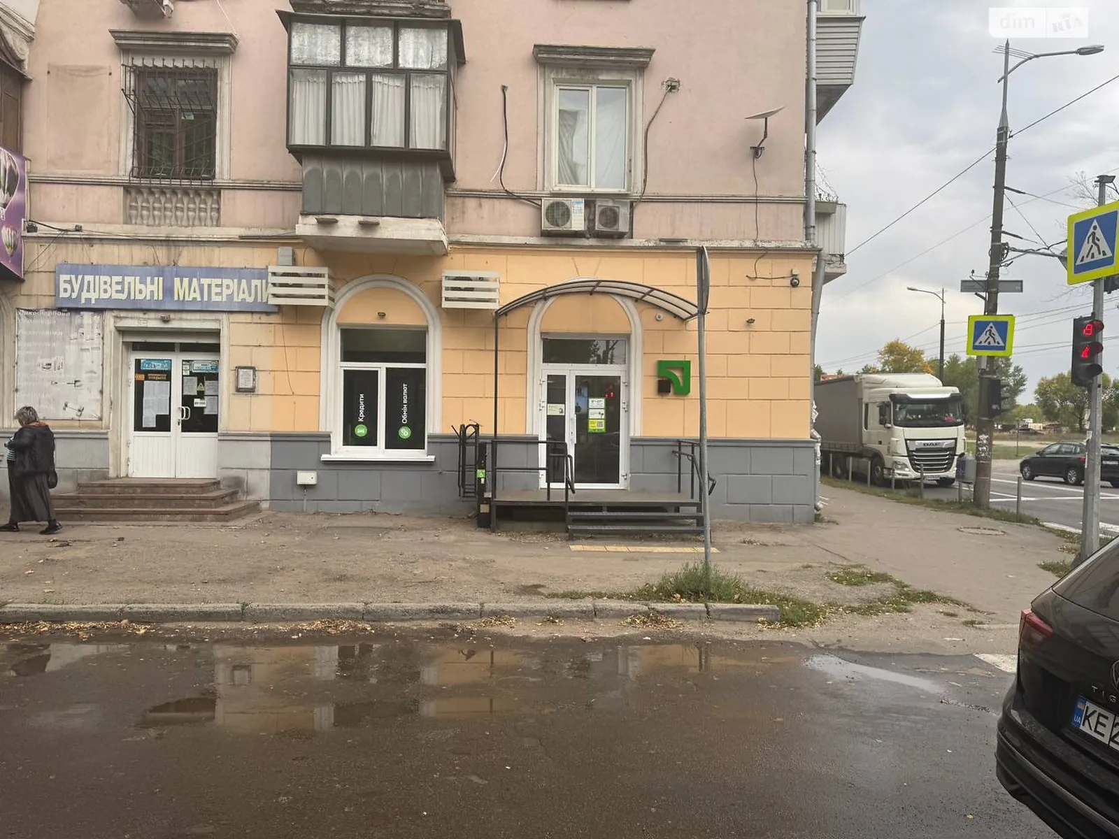 Сдается в аренду помещения свободного назначения 67 кв. м в 4-этажном здании, цена: 20000 грн - фото 1