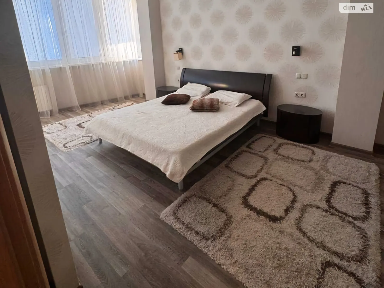 Сдается в аренду 4-комнатная квартира 160 кв. м в Днепре, ул. Солнечная Набережная(Малиновского Маршала), 48А - фото 1