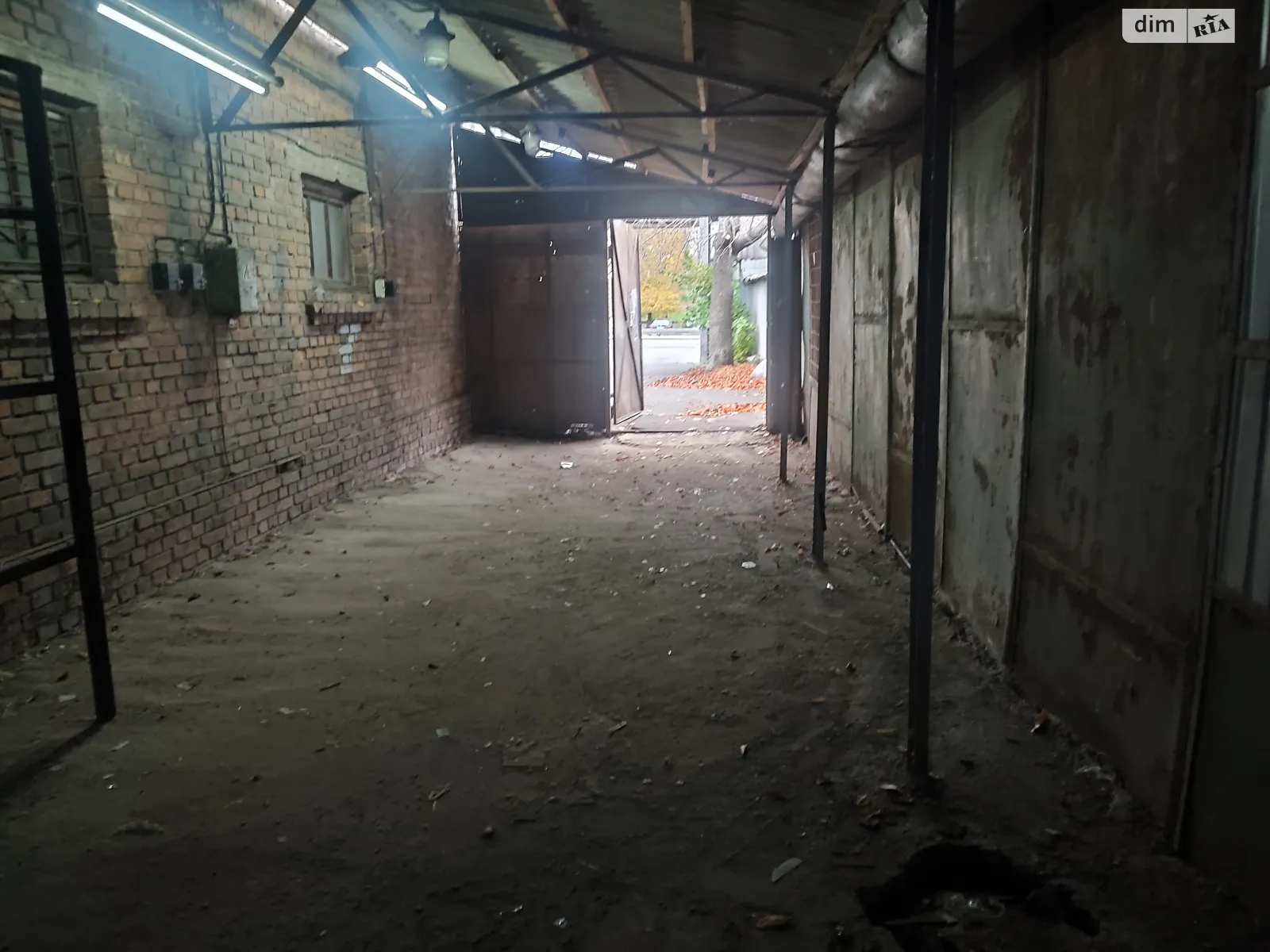 Здається в оренду приміщення вільного призначення 40 кв. м в 1-поверховій будівлі, цена: 3600 грн - фото 1