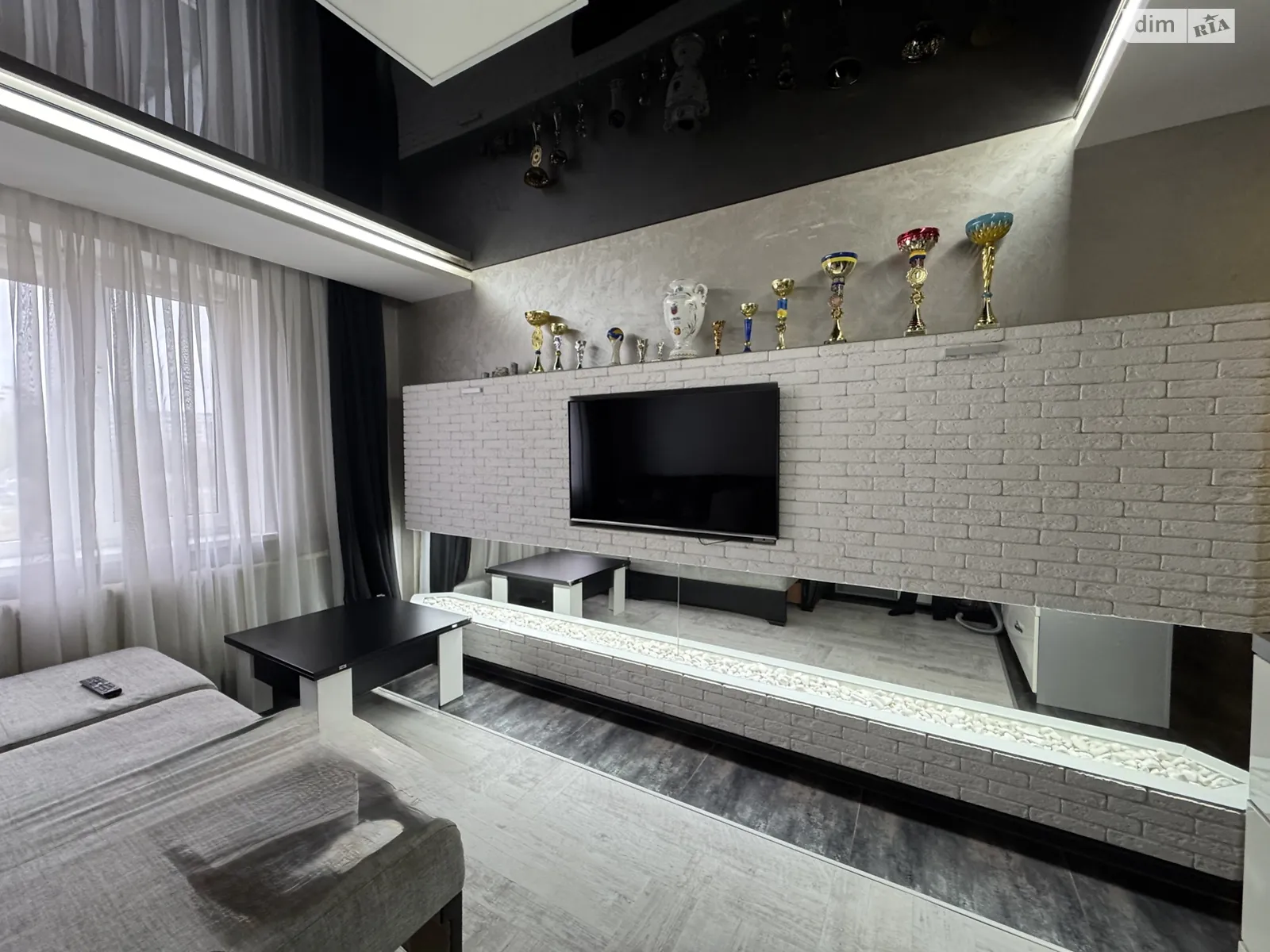 Продается 3-комнатная квартира 65 кв. м в Днепре, ул. Терещенковская, 25 - фото 1