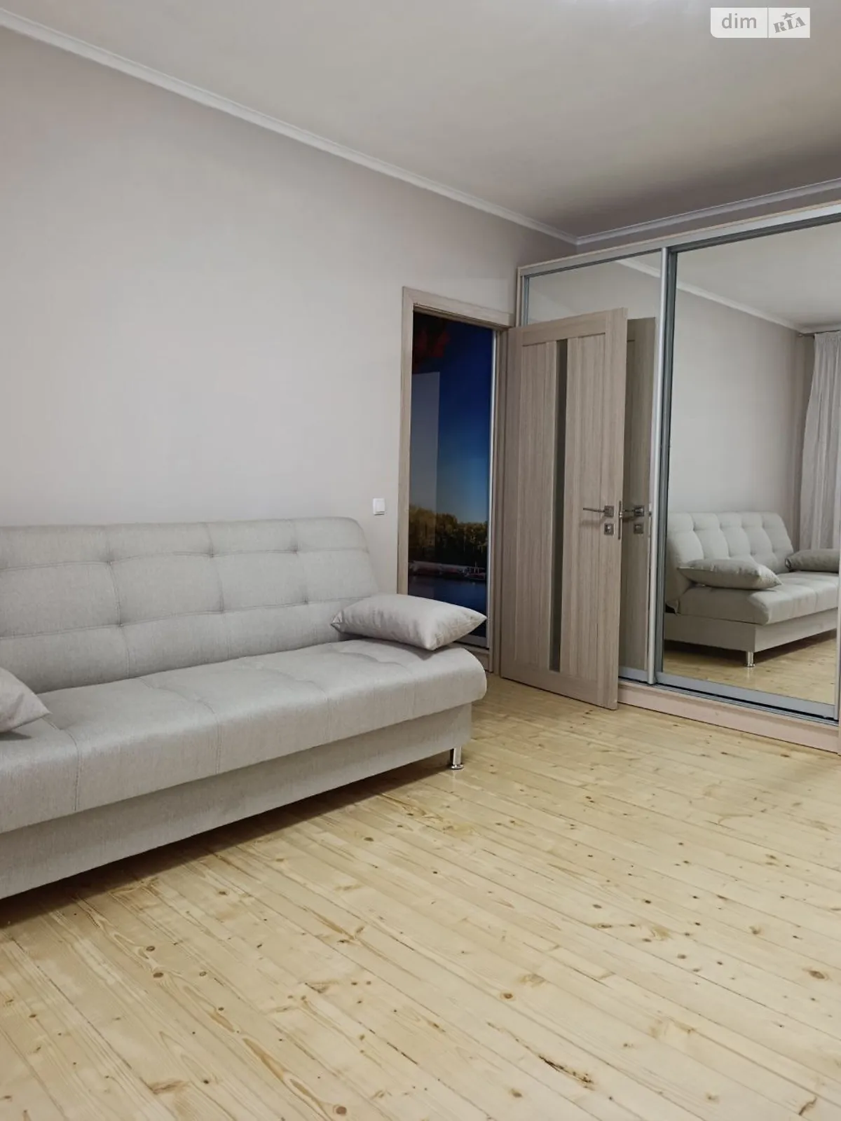 Сдается в аренду 2-комнатная квартира 63.3 кв. м в Ивано-Франковске, ул. Стрельцов Сечевых, 76В - фото 1