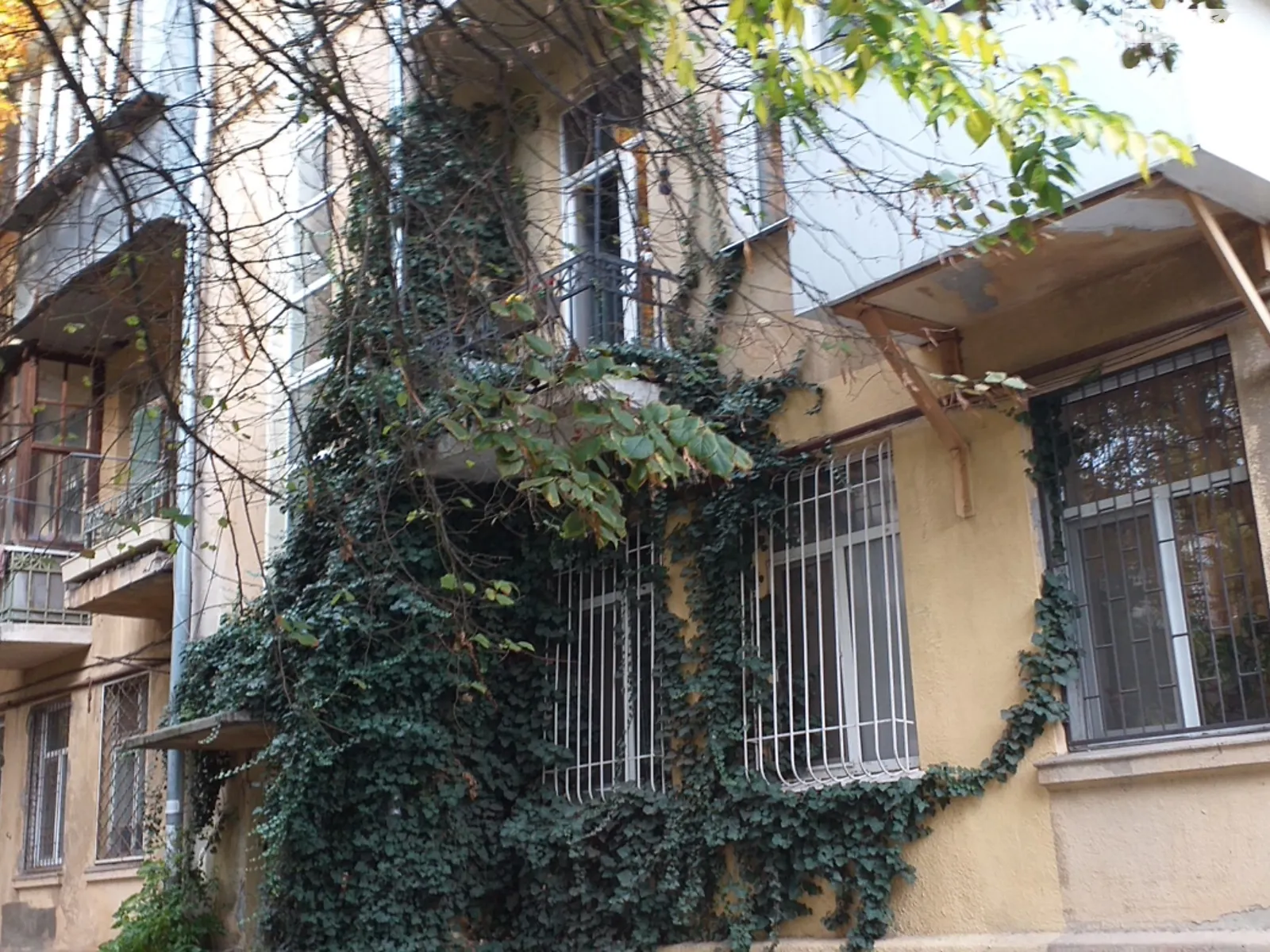 Продается 3-комнатная квартира 71.1 кв. м в Одессе, ул. Канатная, 100/2 - фото 1