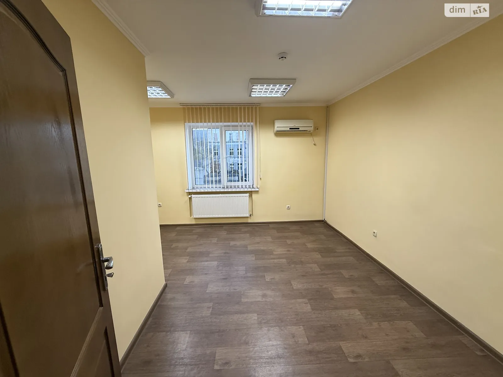 Здається в оренду офіс 115 кв. м в бізнес-центрі, цена: 34500 грн - фото 1