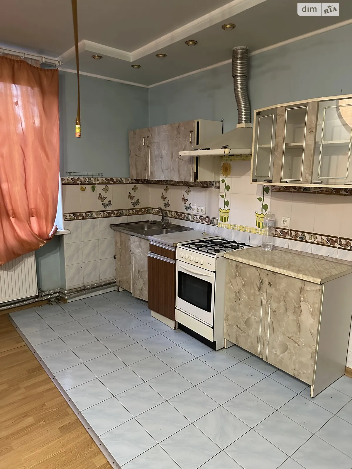 Здається в оренду будинок 2 поверховий 80 кв. м з гаражем, цена: 200 $ - фото 1