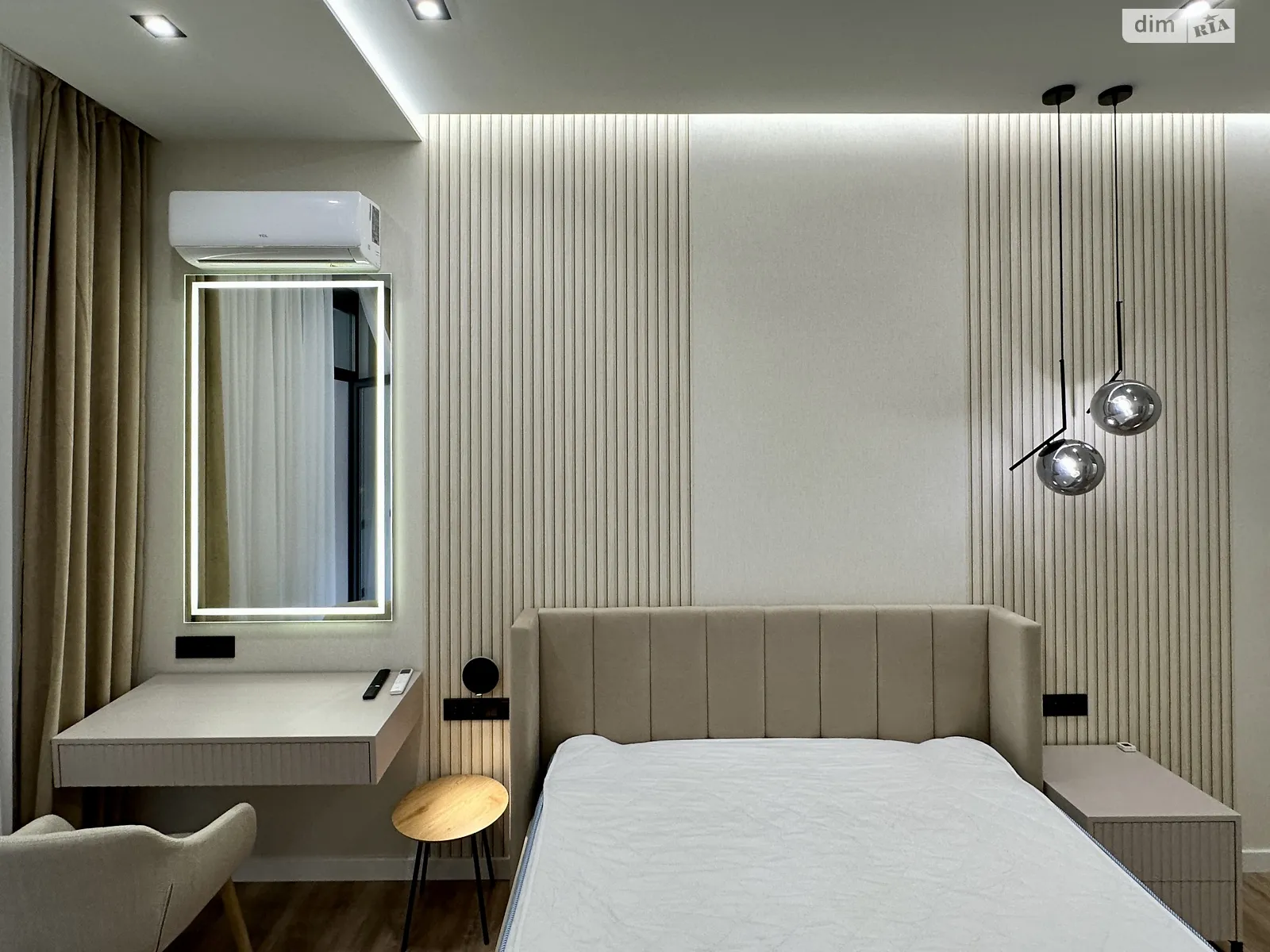 Сдается в аренду 2-комнатная квартира 80 кв. м в Киеве, ул. Гарета Джонса(Семьи Хохловых), 12 - фото 1