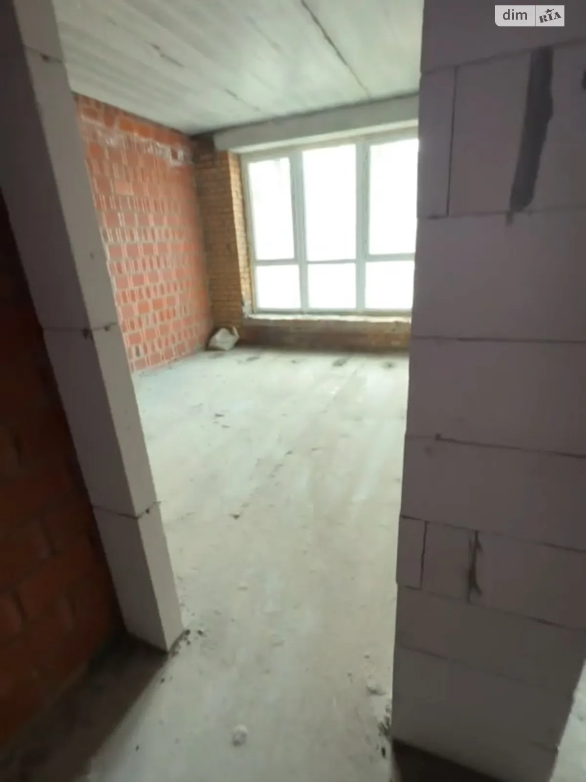 Продається 1-кімнатна квартира 39 кв. м у Ірпені, вул. Северинівська, 133 - фото 1