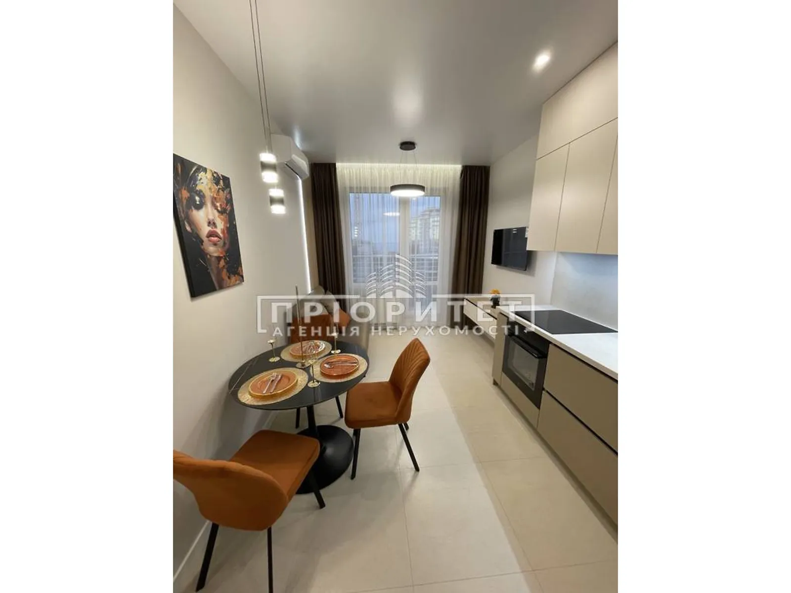 Продается 1-комнатная квартира 45 кв. м в Одессе, пер. Курортный - фото 1