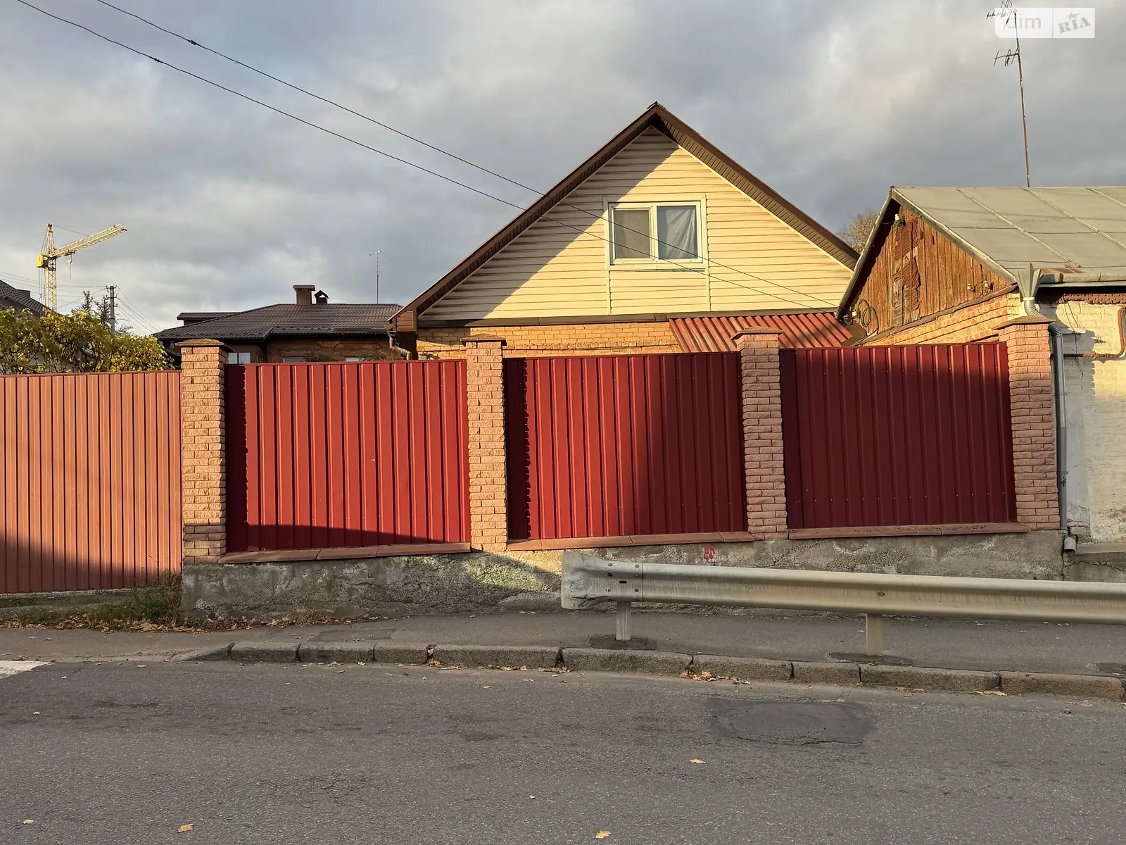 Продається частина будинку 100 кв. м з верандою, цена: 74999 $ - фото 1