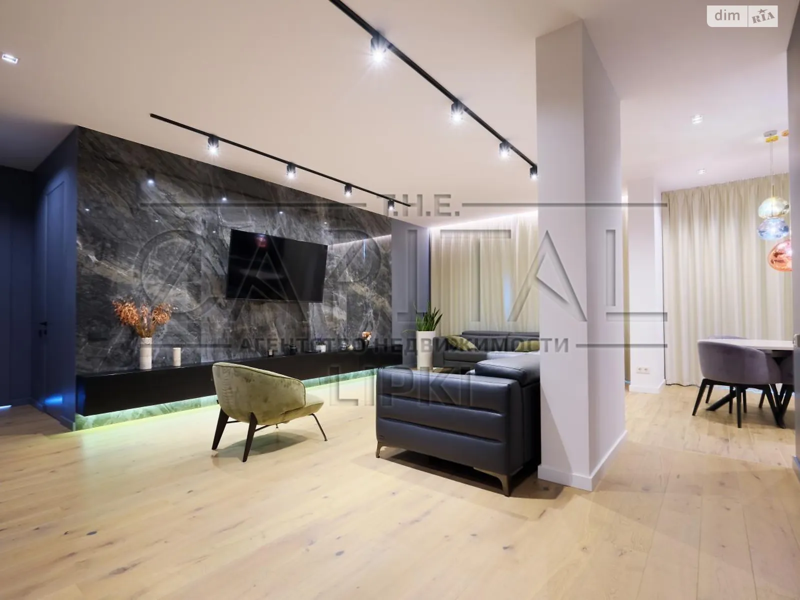 Продается 3-комнатная квартира 125 кв. м в Киеве, ул. Андрея Верхогляда(Драгомирова), 17 - фото 1