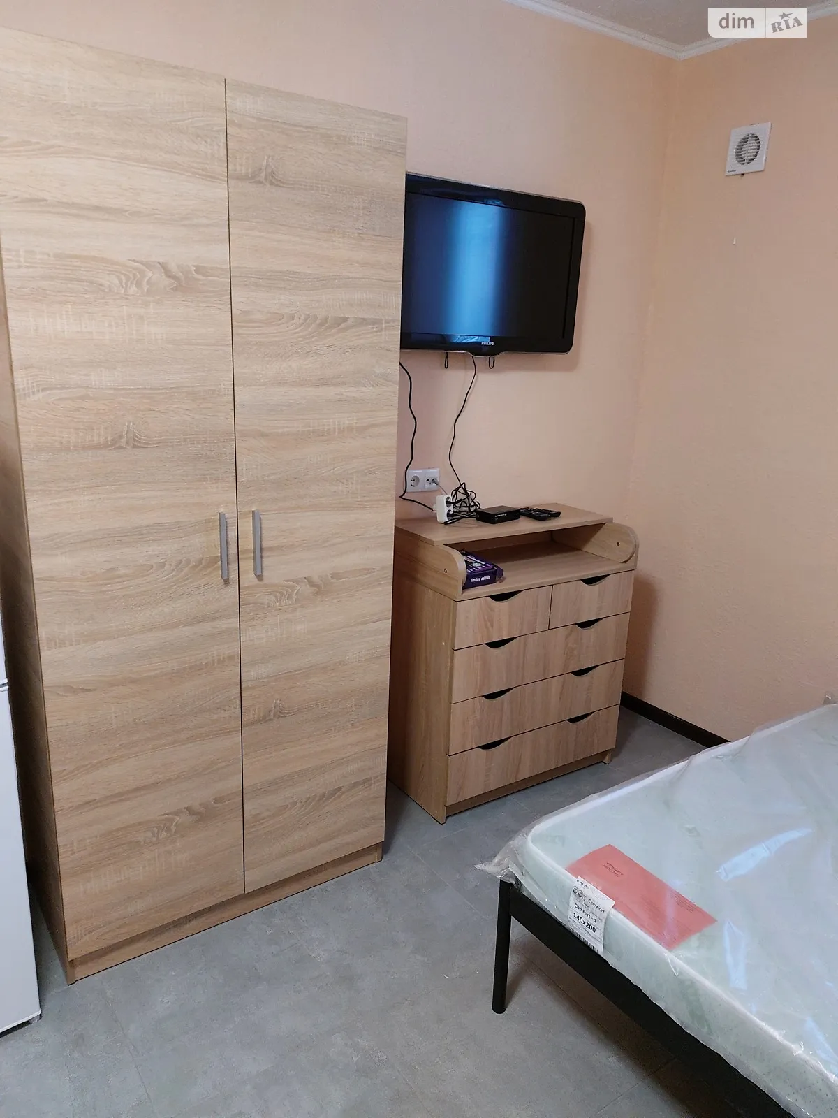 Сдается в аренду 1-комнатная квартира 21 кв. м в Киеве, ул. Песчаная, 38 - фото 1