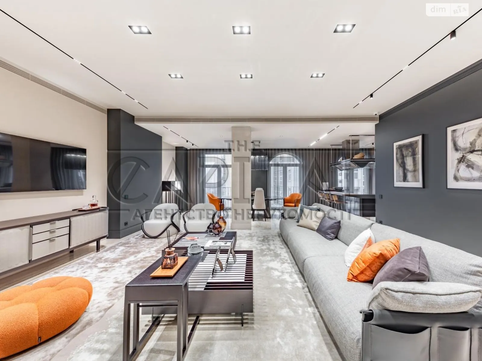 Продается 3-комнатная квартира 200 кв. м в Киеве, ул. Новоселицкая, 10 - фото 1