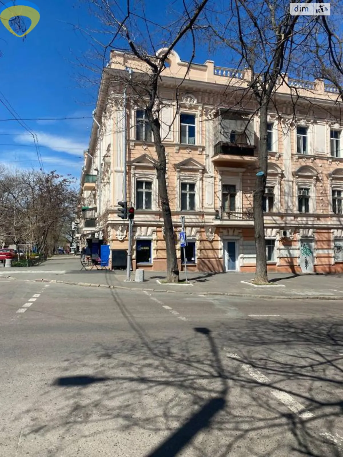 Продается 3-комнатная квартира 93.3 кв. м в Одессе, ул. Пастера - фото 1