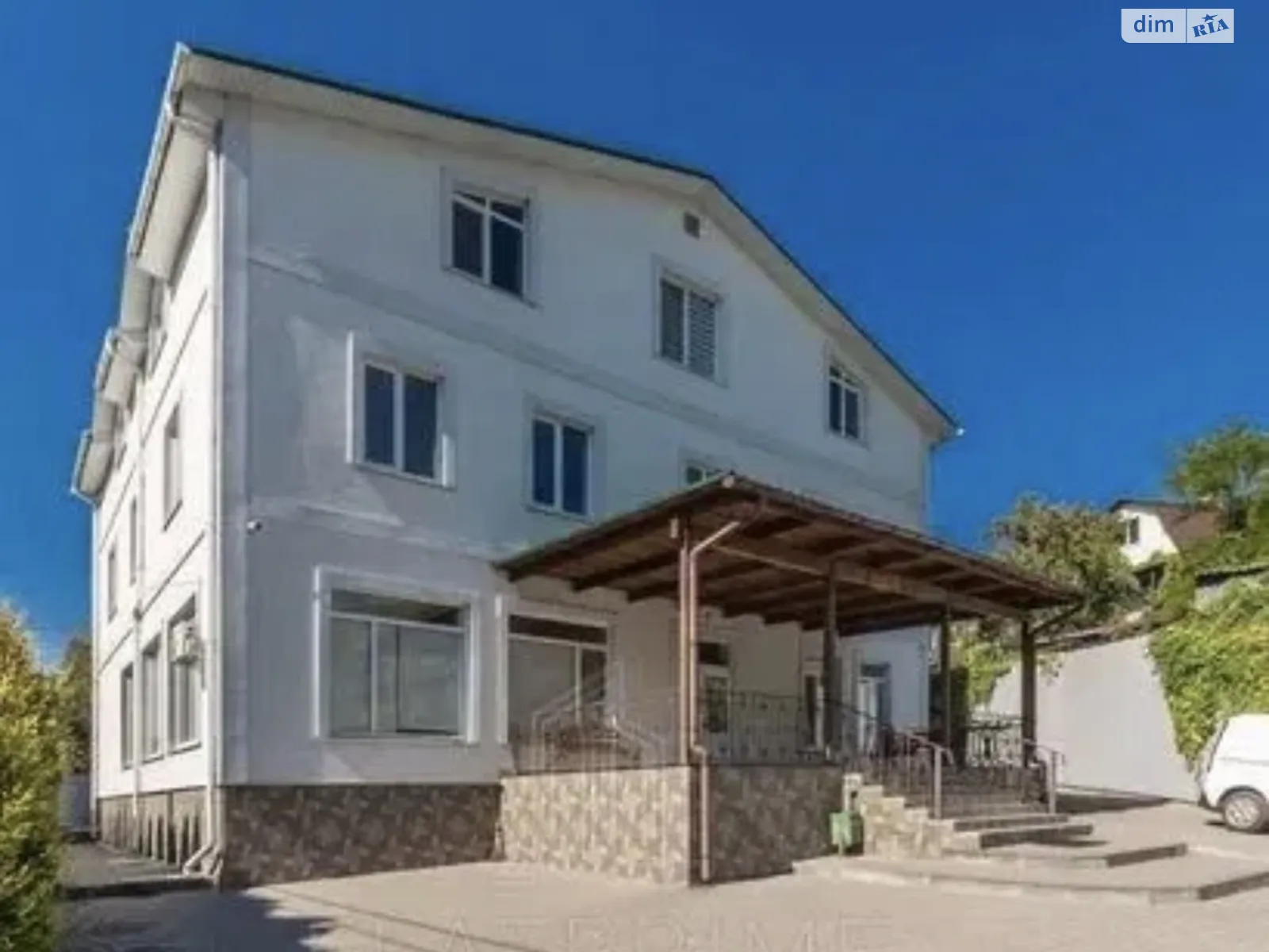 Здається в оренду приміщення вільного призначення 600 кв. м в 3-поверховій будівлі, цена: 5250 $ - фото 1