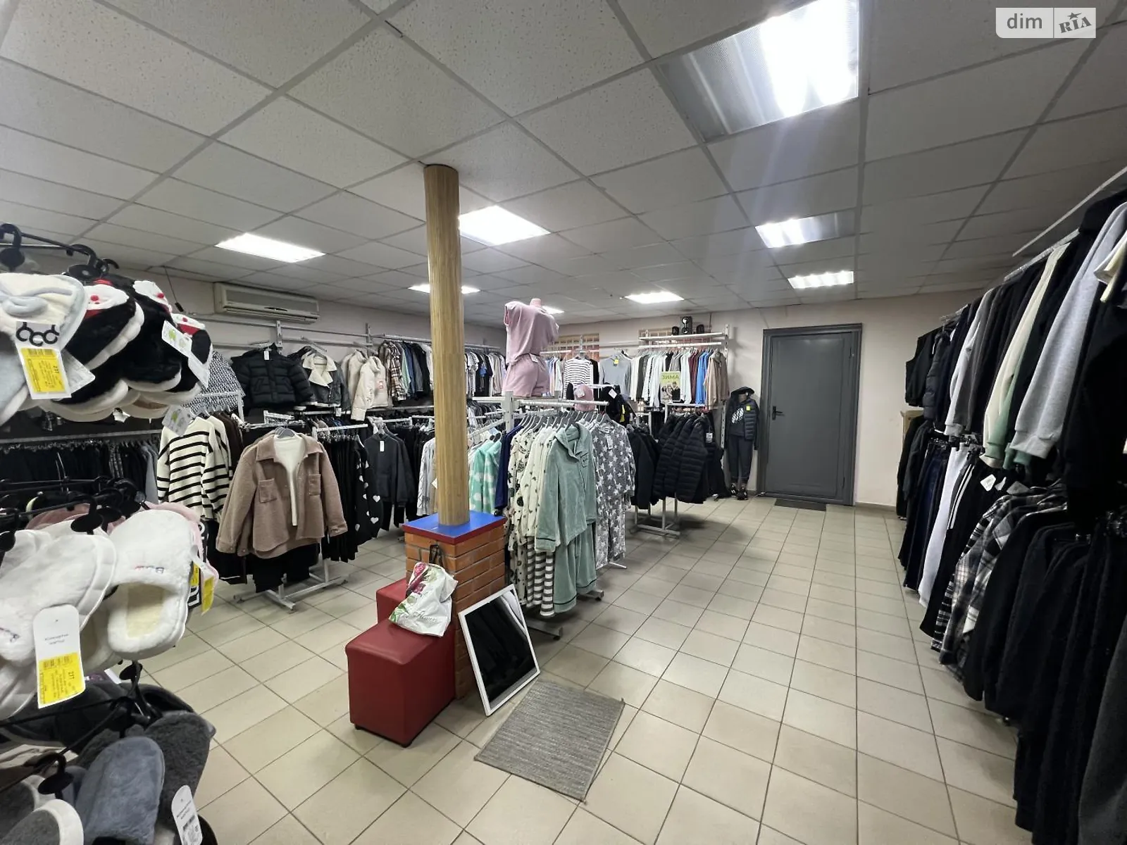 Сдается в аренду помещения свободного назначения 70 кв. м в 1-этажном здании, цена: 19000 грн - фото 1