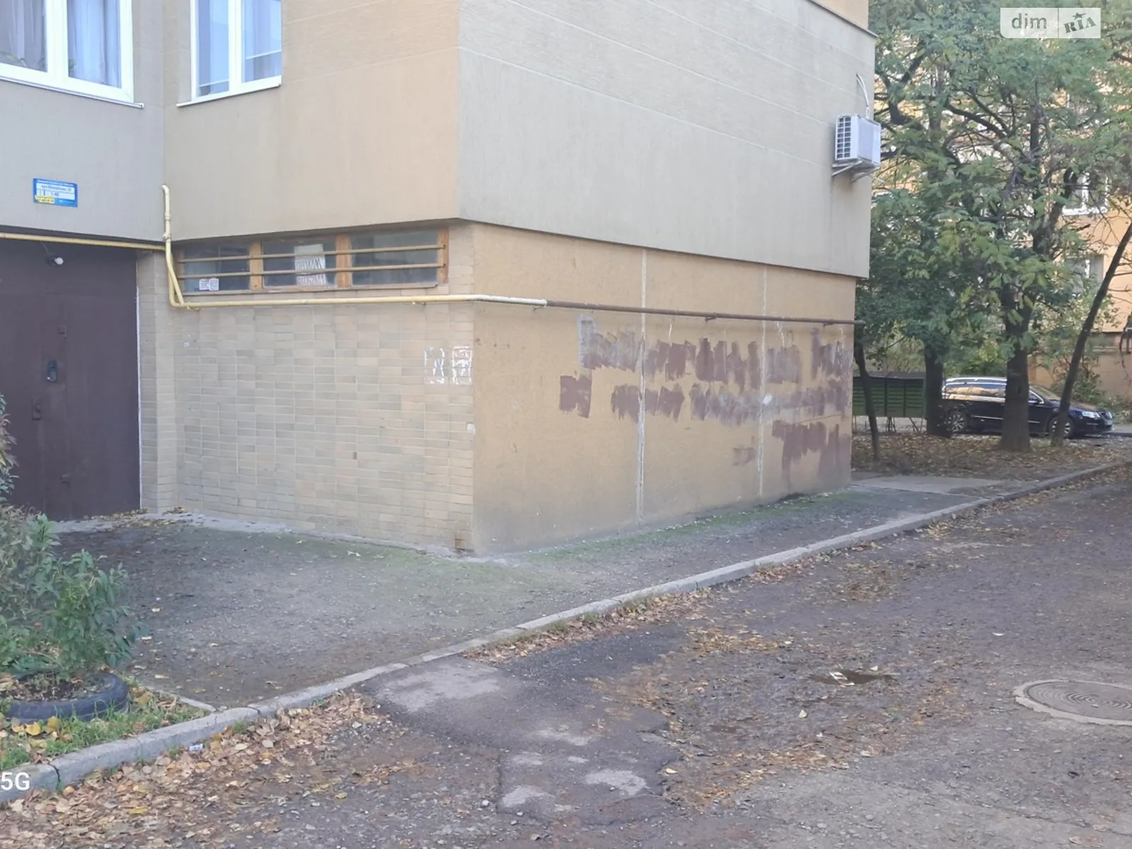 Продається об'єкт сфери послуг 37 кв. м в 9-поверховій будівлі, цена: 26000 $ - фото 1