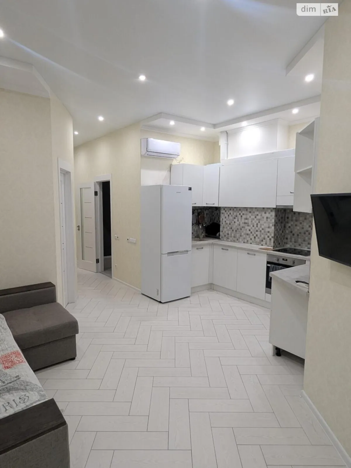 Продається 2-кімнатна квартира 50 кв. м у Одесі, пров. Удільний, 6 - фото 1