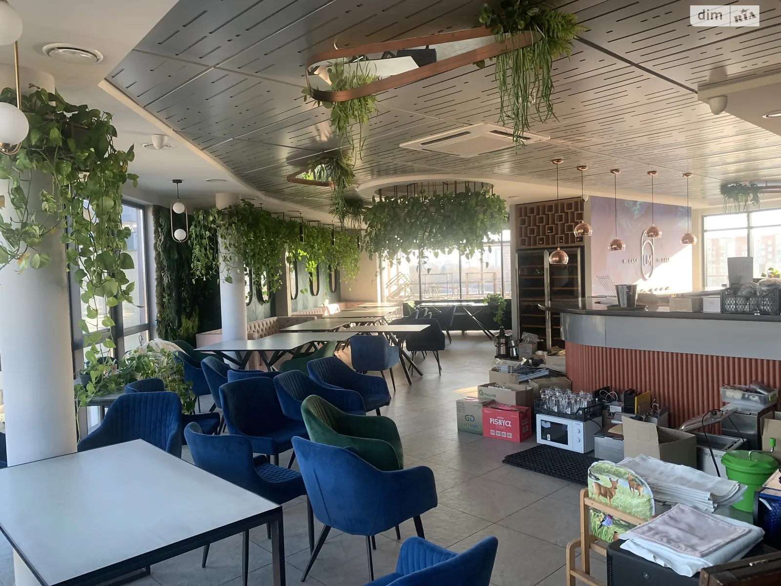 Здається в оренду приміщення вільного призначення 282 кв. м в 8-поверховій будівлі, цена: 2500 $ - фото 1