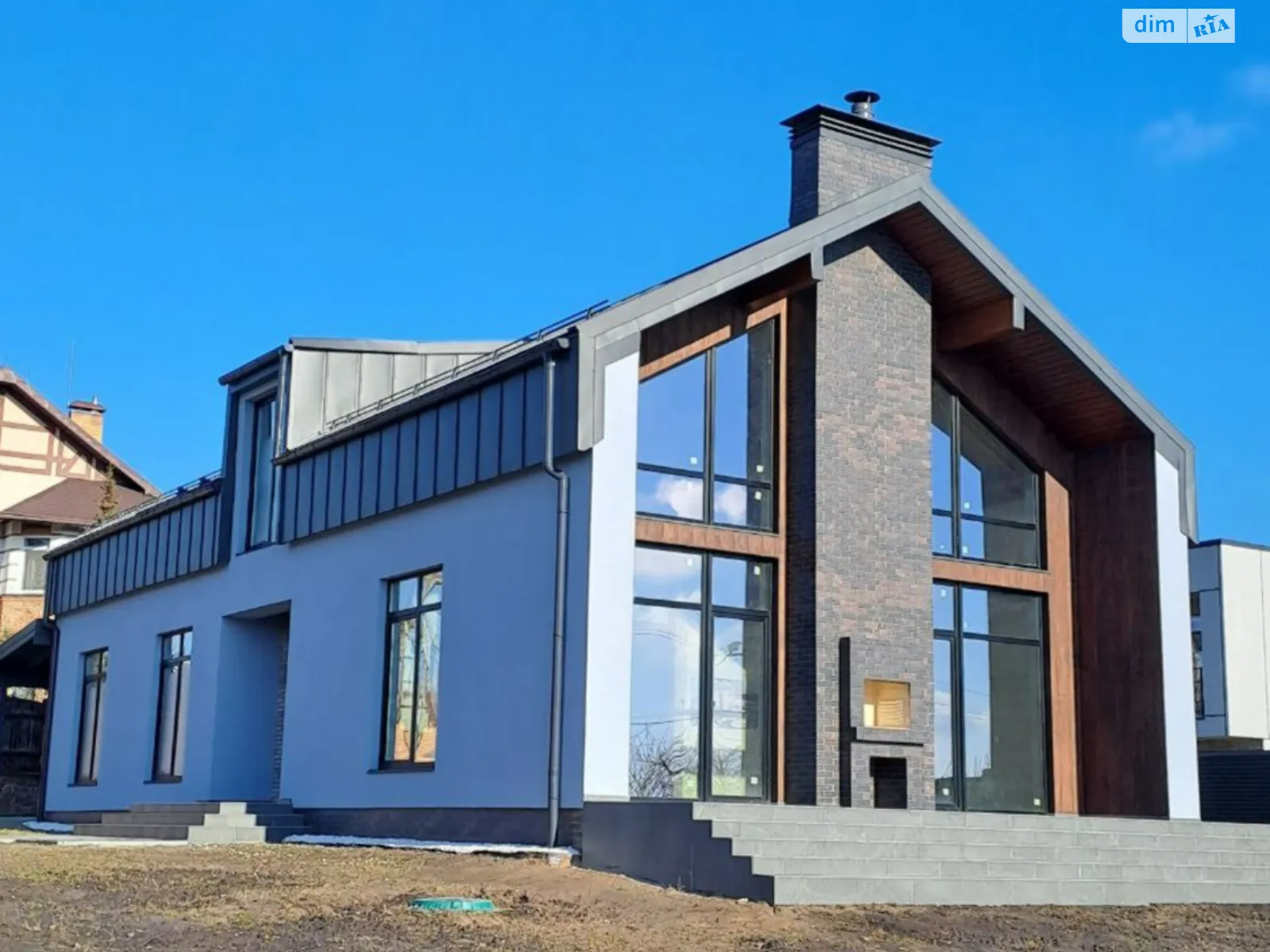 Продается дом на 2 этажа 239 кв. м с террасой, цена: 289000 $ - фото 1