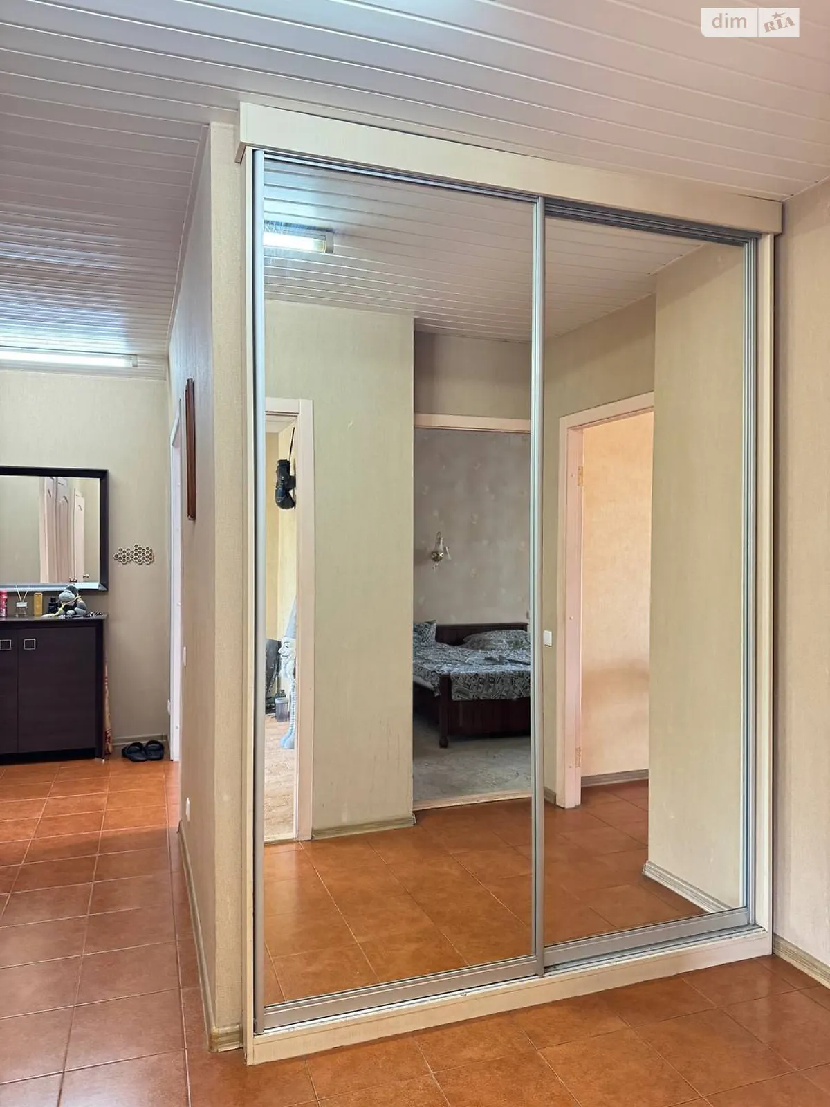 Продається 3-кімнатна квартира 70.3 кв. м у Дніпрі, вул. Робоча, 160 - фото 1