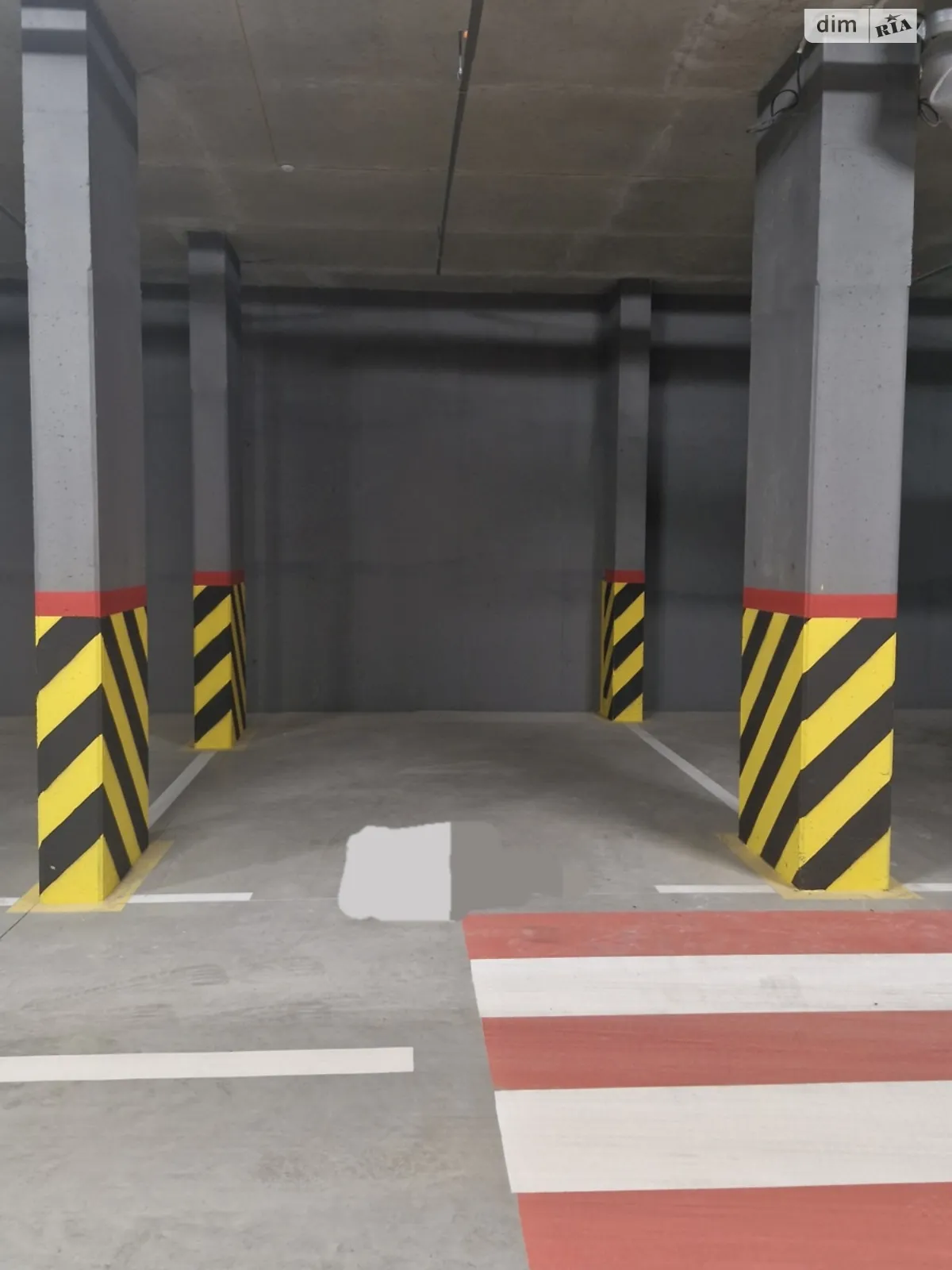 Сдается в аренду подземный паркинг под легковое авто на 12.5 кв. м, цена: 2200 грн - фото 1