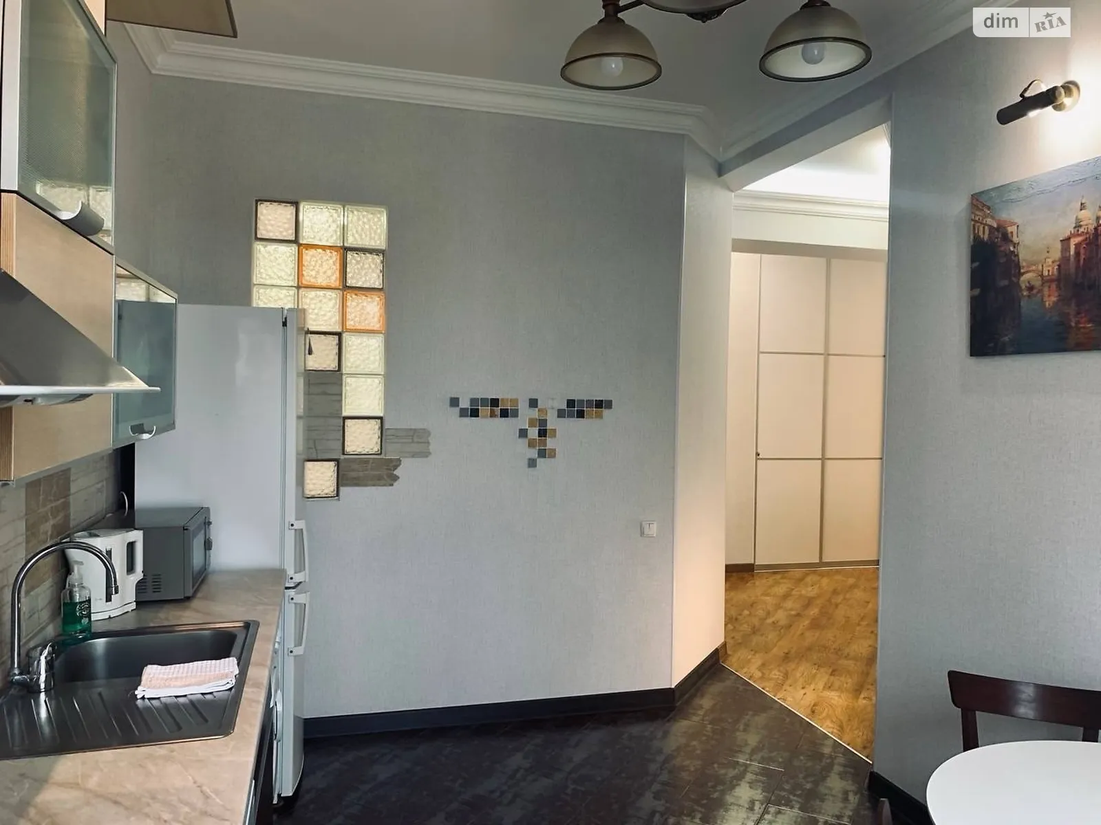 Продается 2-комнатная квартира 61 кв. м в Одессе, ул. Святослава Караванского(Жуковского) - фото 1