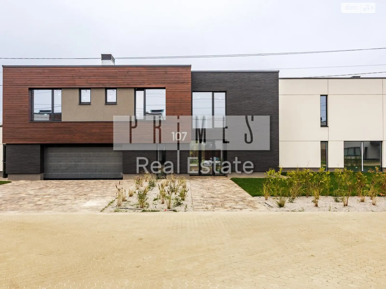 Продается дом на 2 этажа 408 кв. м с мансардой, цена: 470000 $ - фото 1