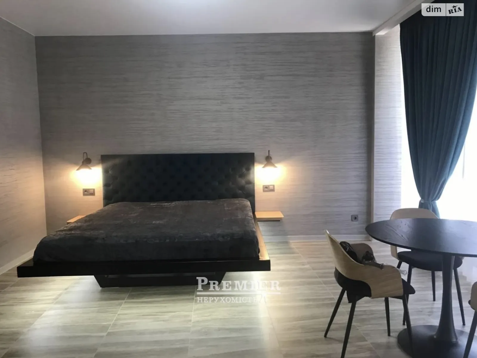 Продается 1-комнатная квартира 43 кв. м в, цена: 64000 $ - фото 1