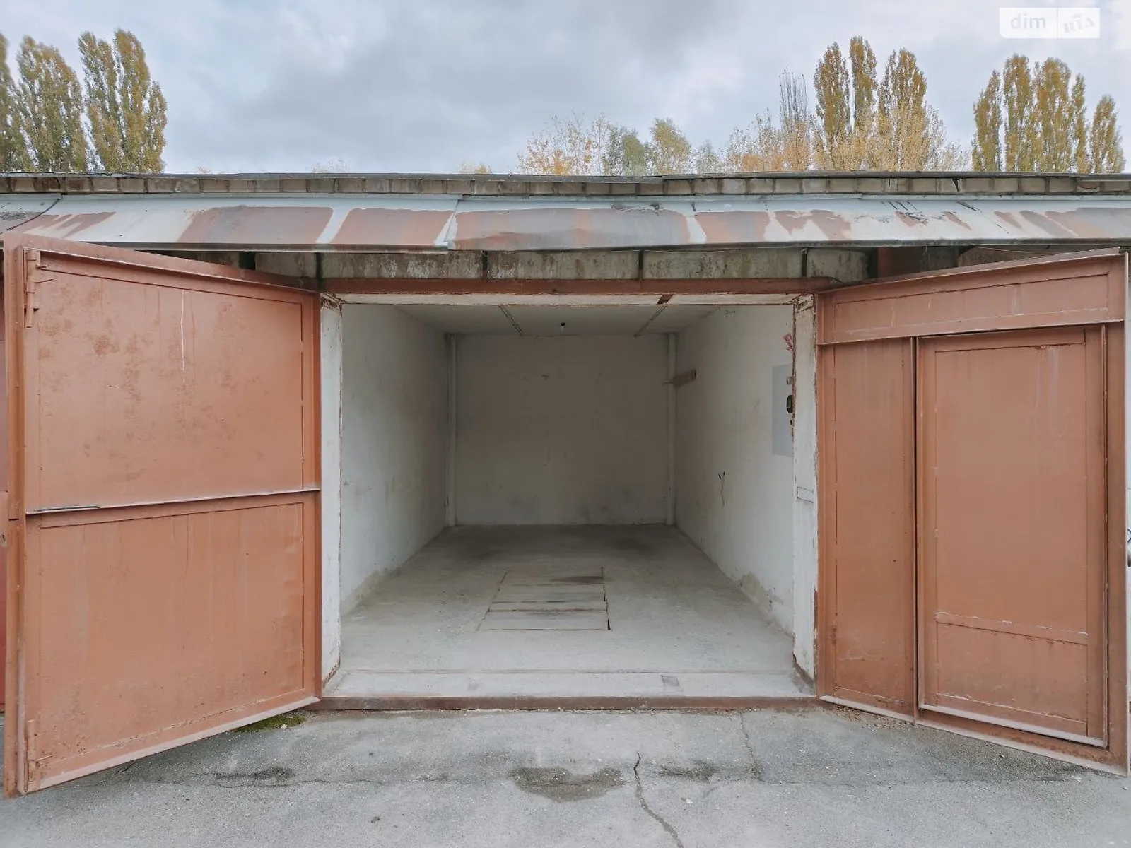 Продается отдельно стоящий гараж под легковое авто на 35.9 кв. м, цена: 17000 $ - фото 1