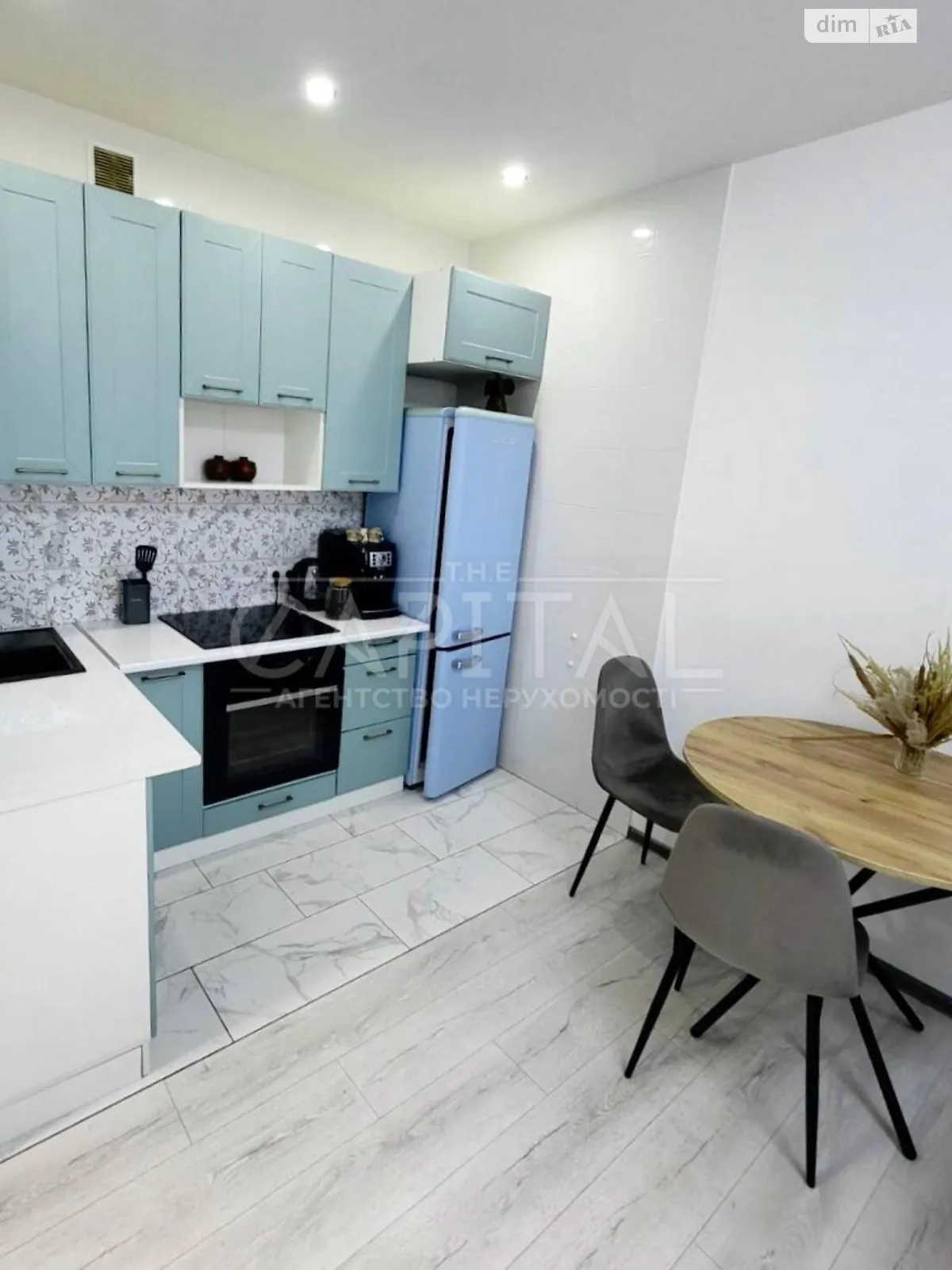 Сдается в аренду 1-комнатная квартира 41 кв. м в Киеве, ул. Салютная, 2 корпус 7 - фото 1