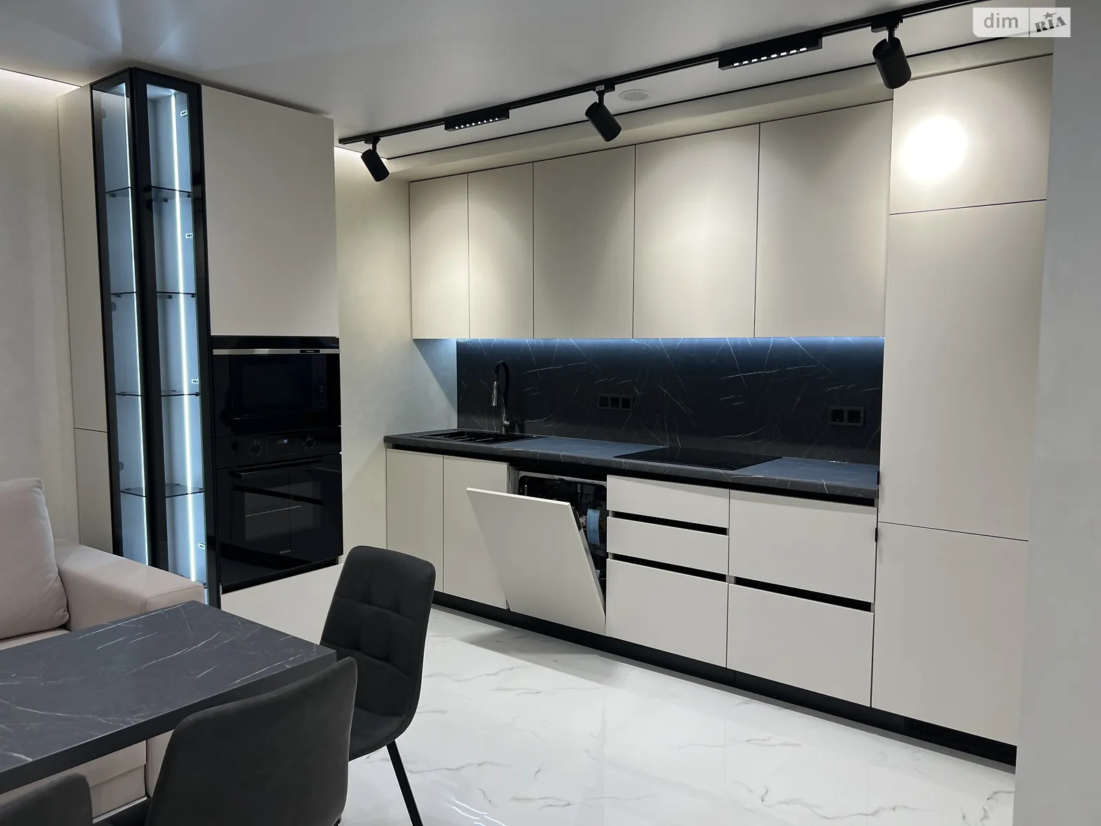 2-комнатная квартира 66 кв. м в Тернополе, цена: 83500 $ - фото 1