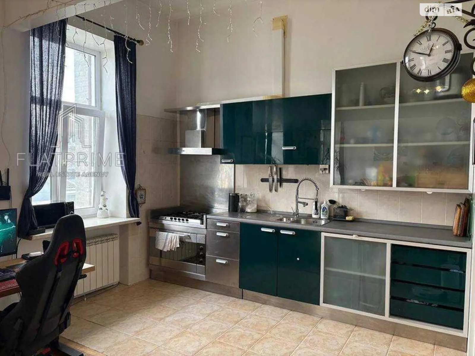 Продается 1-комнатная квартира 57 кв. м в Киеве, ул. Ярославская, 26 - фото 1