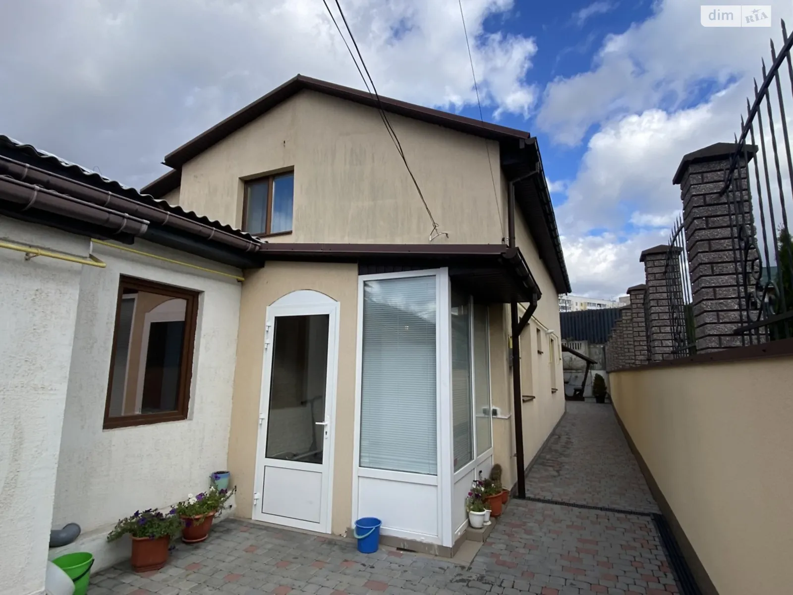 Продається будинок 2 поверховий 180 кв. м з ділянкою, цена: 120000 $ - фото 1