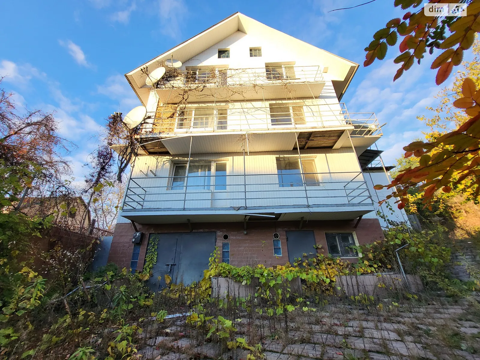 Продається будинок 3 поверховий 470 кв. м з банею/сауною, цена: 170000 $ - фото 1