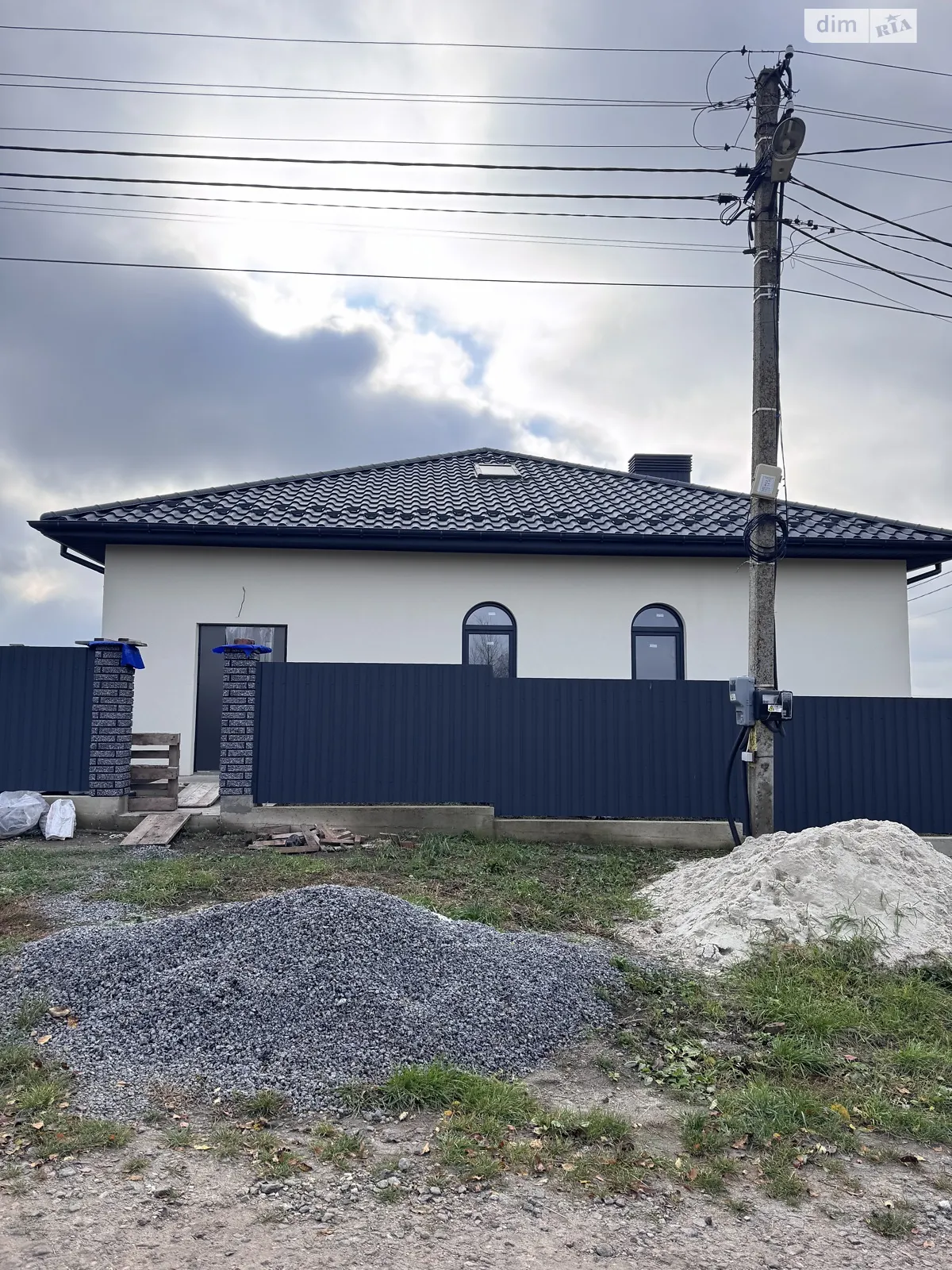 Продается одноэтажный дом 142 кв. м с верандой, цена: 170000 $ - фото 1