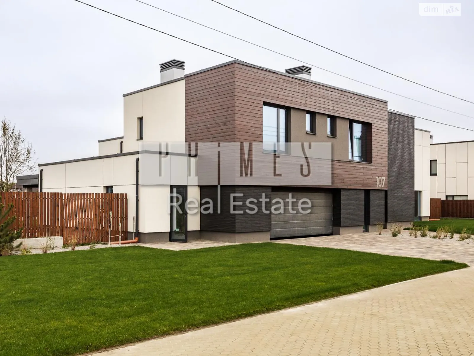 Продается дом на 2 этажа 408 кв. м с беседкой, цена: 470000 $ - фото 1