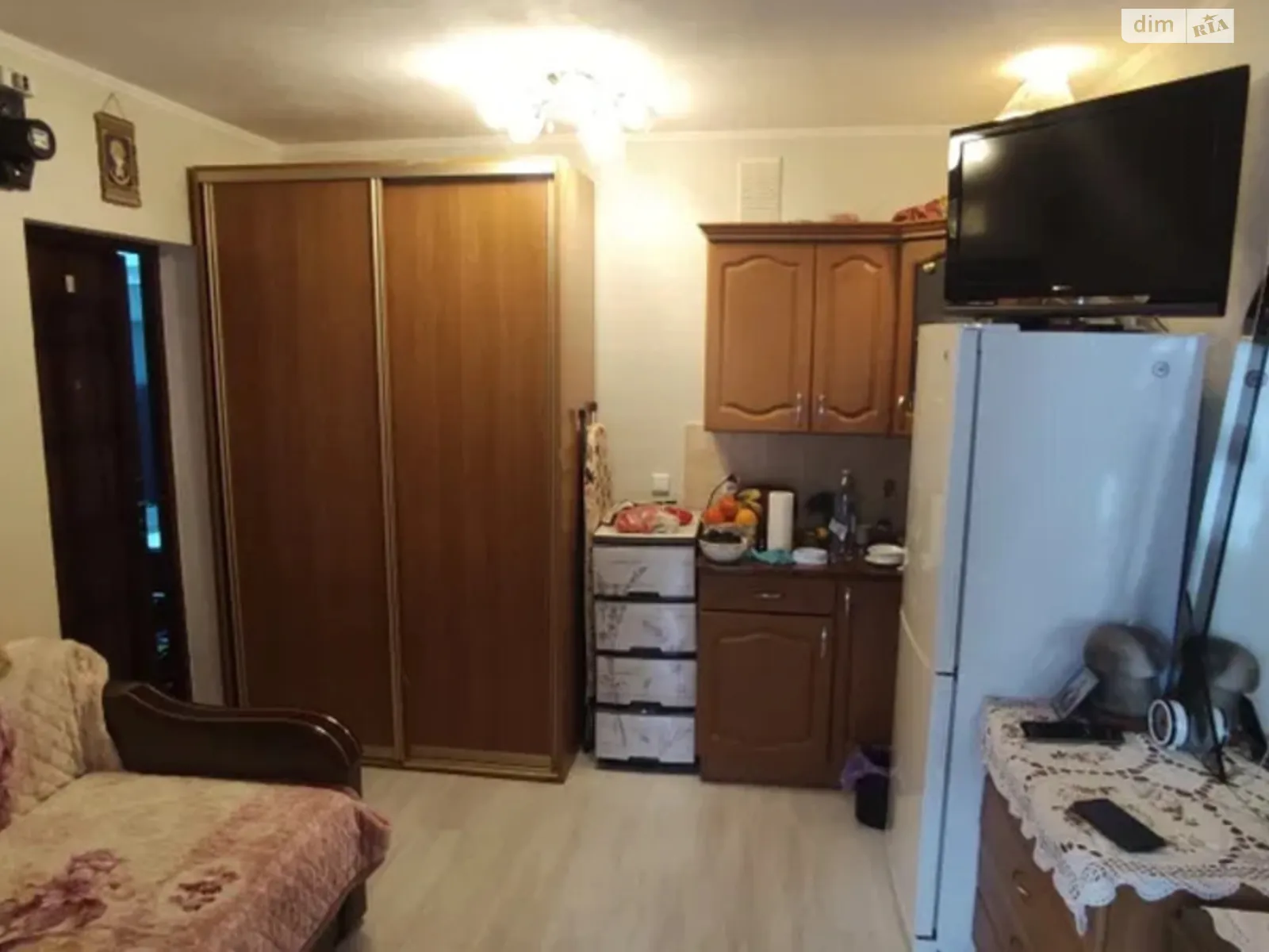 2-комнатная квартира 18 кв. м в Тернополе, ул. Орлика Пилипа Гетмана, 3 - фото 1